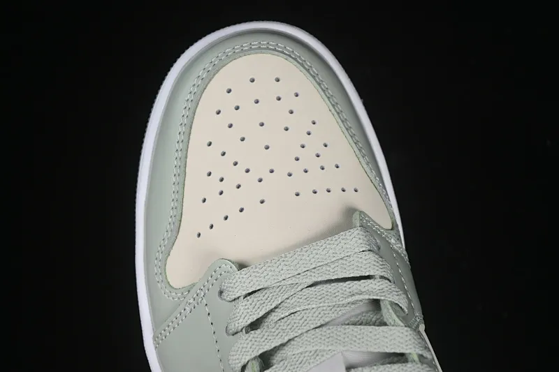 All categories Air Jordan Jordan series basketball shoes Air Jordan 1 Low G version pure original Air Jordan 1 Low AJ1 Joe 1 amber green low-top cultural casual sneakers HF4078-100